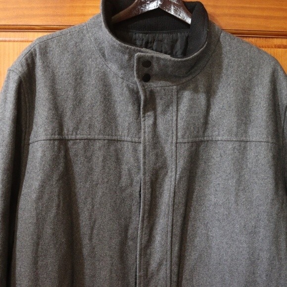 Structure Gray Wool Hidden  Button Coat XXL - Picture 8 of 13